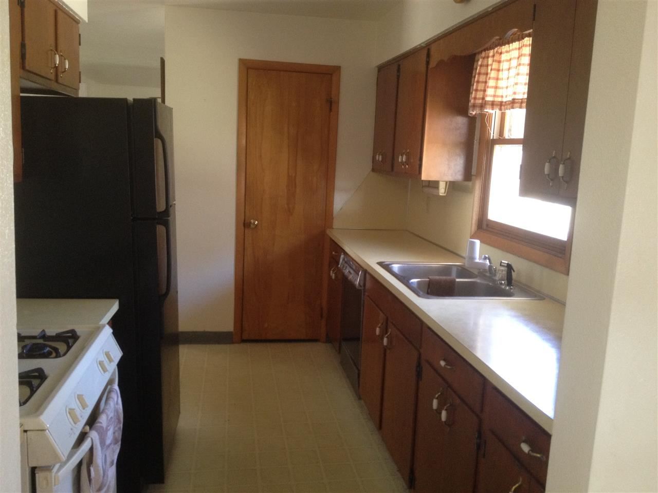 27155 Dunn Rd, South Bend, IN 46628 photo 10