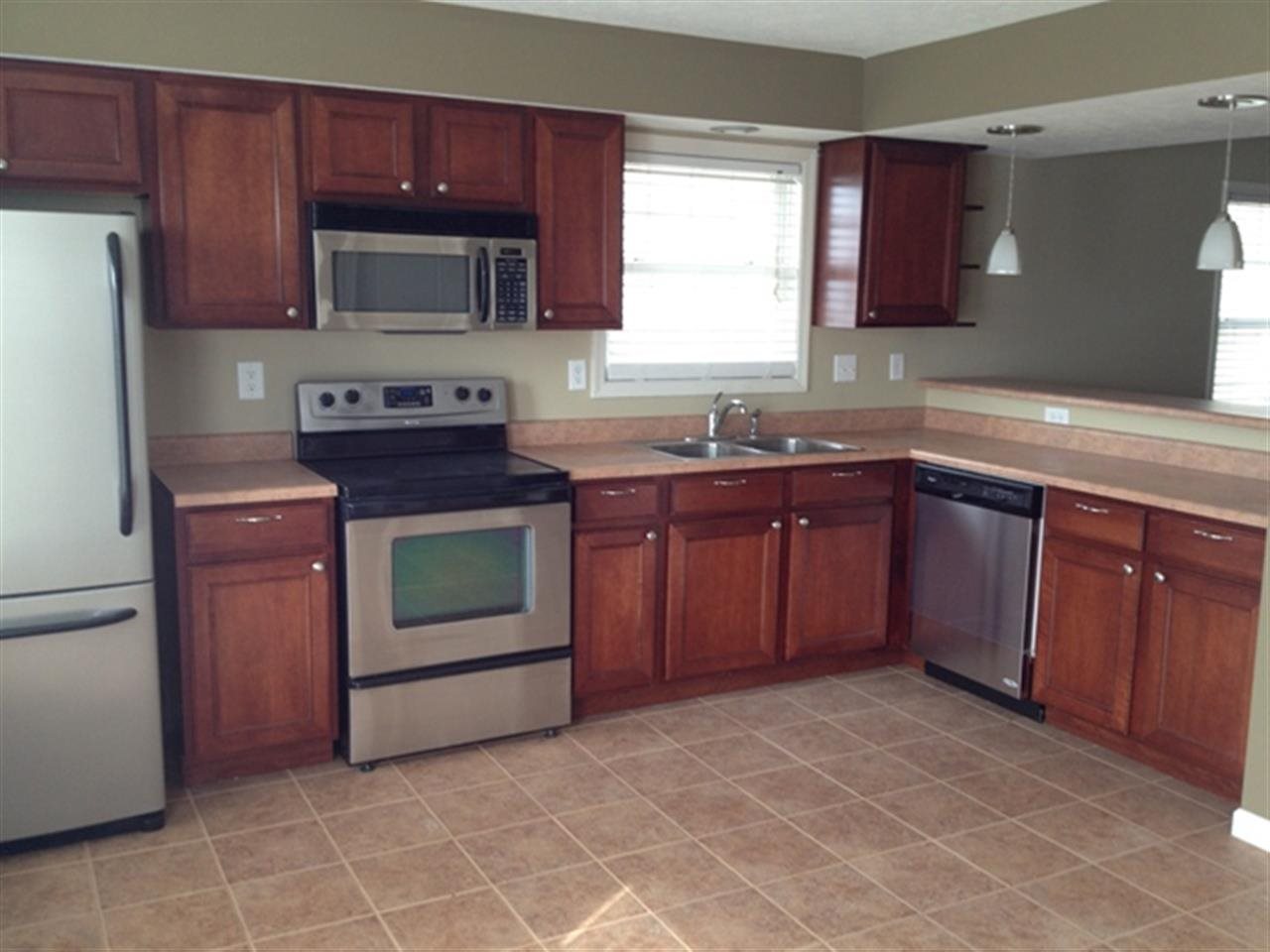 1702 W Sunstone Dr, Bloomington, IN 47403 photo 5
