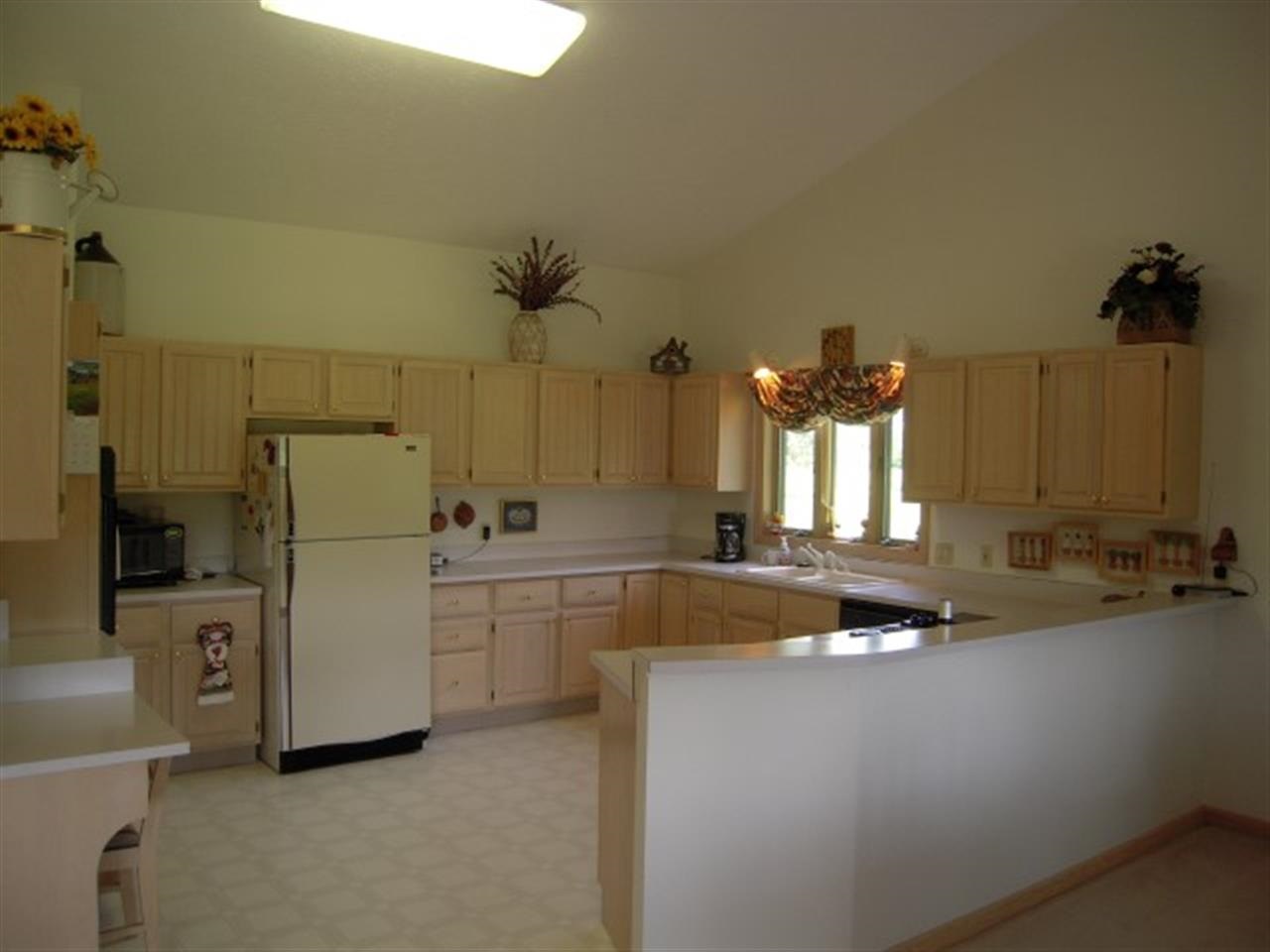 6950 W Arrowhead Dr, Frankfort, IN 46041 photo 7