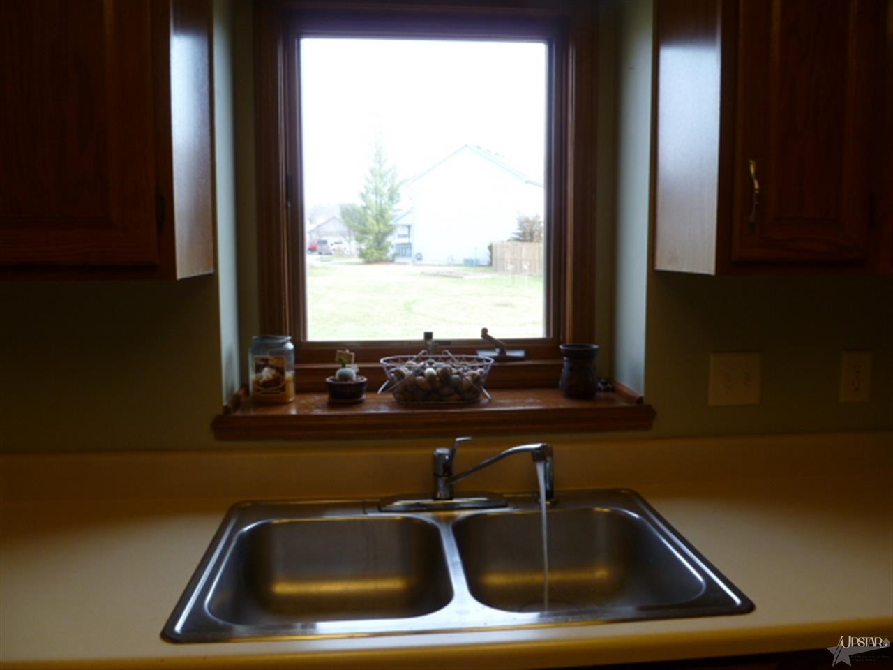 2110 Broken Oak Rd, Fort Wayne, IN 46818 photo 4