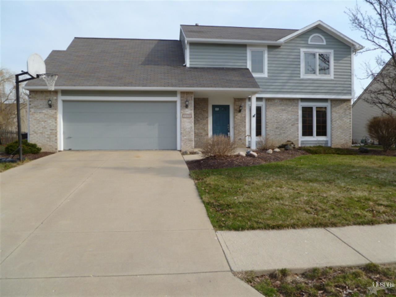2110 Broken Oak Rd, Fort Wayne, IN 46818 photo 1