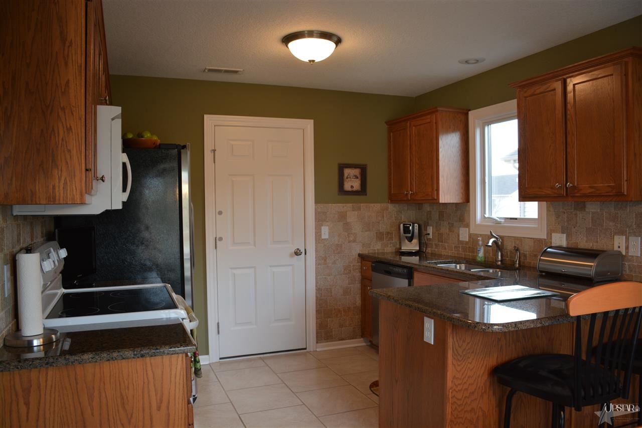 9418 Acacia Psge, Fort Wayne, IN 46835 photo 7