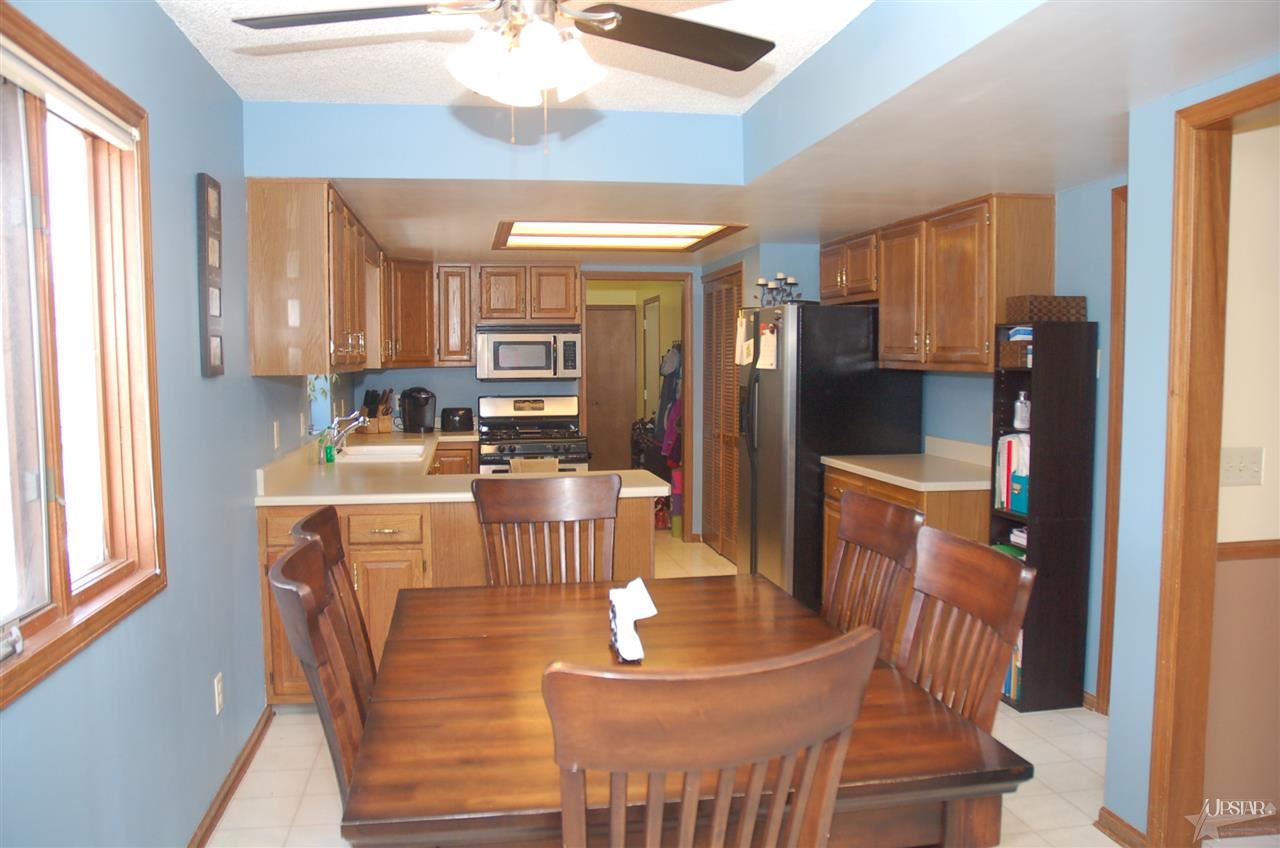 1705 Basin Ct, Fort Wayne, IN 46825 photo 4
