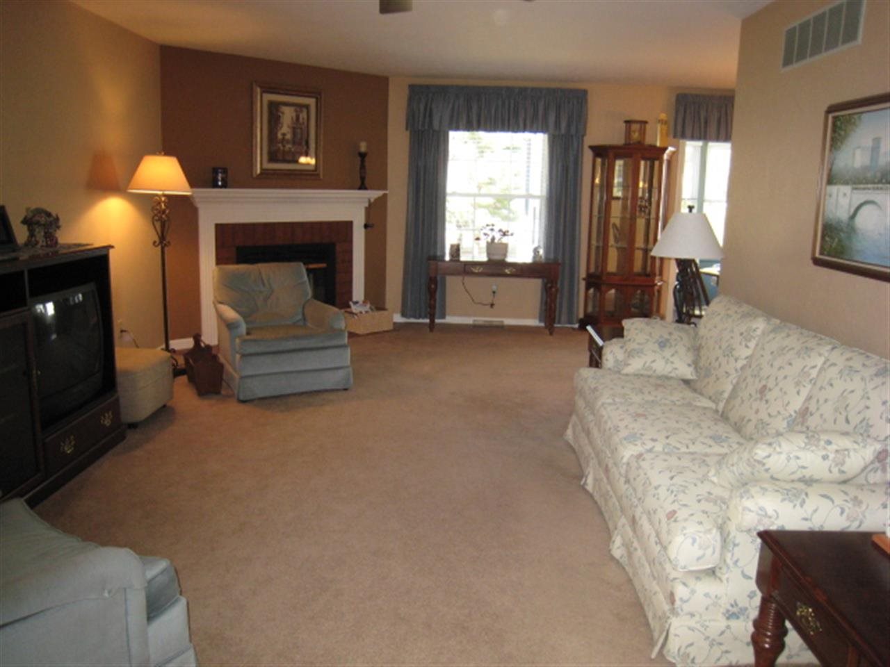 52077 Contour Pl, South Bend, IN 46637 photo 2