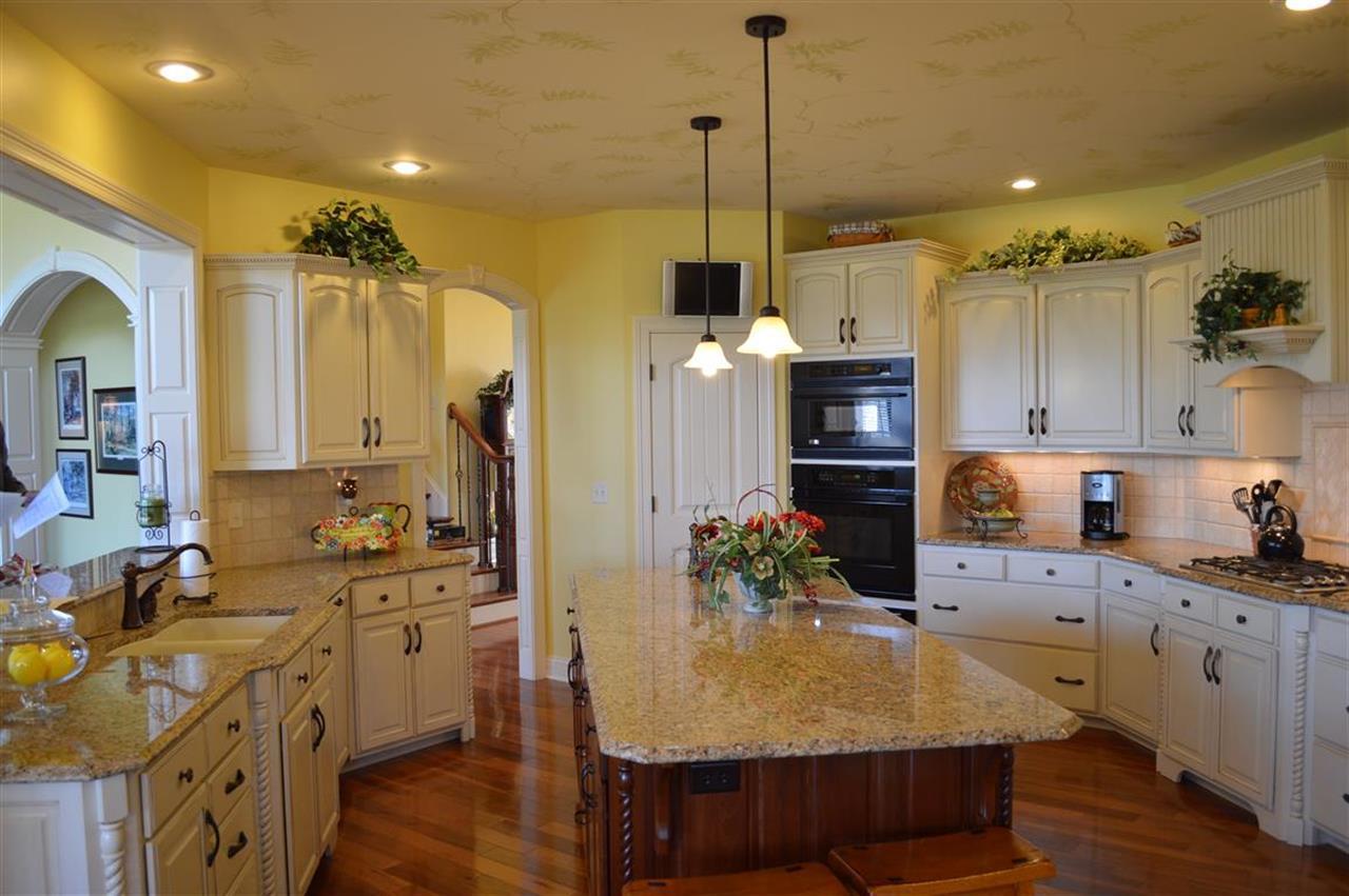 6388 Jenwood Ct, Newburgh, IN 47630 photo 11