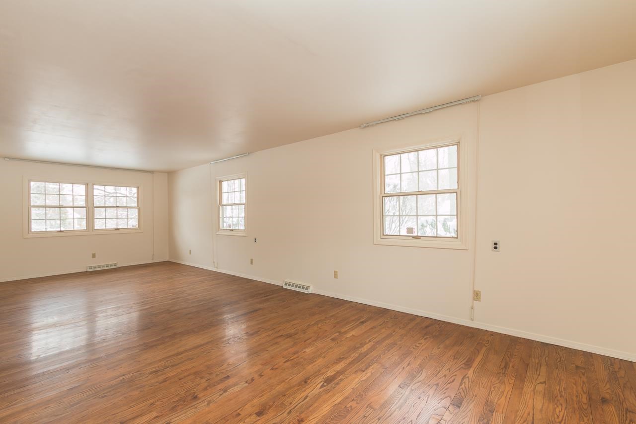 17605 Darden Rd, South Bend, IN 46635 photo 10