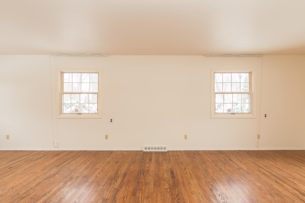 17605 Darden Rd, South Bend, IN 46635 photo 13