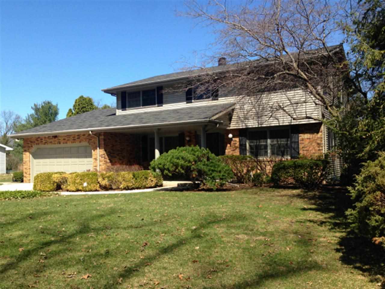 17605 Darden Rd, South Bend, IN 46635 photo 1