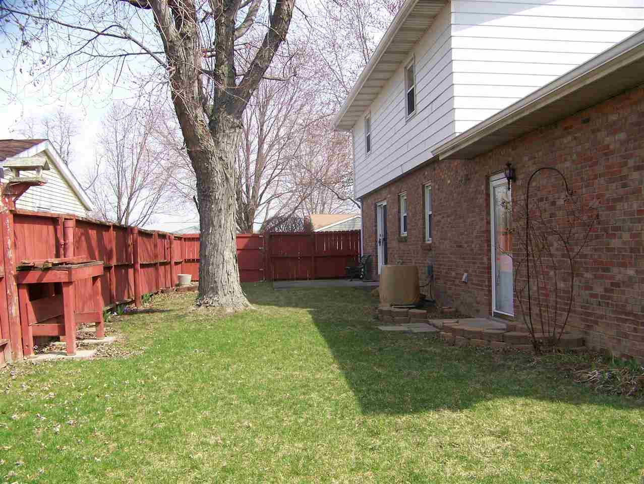 1105 N Park Ave, Marion, IN 46952 photo 18