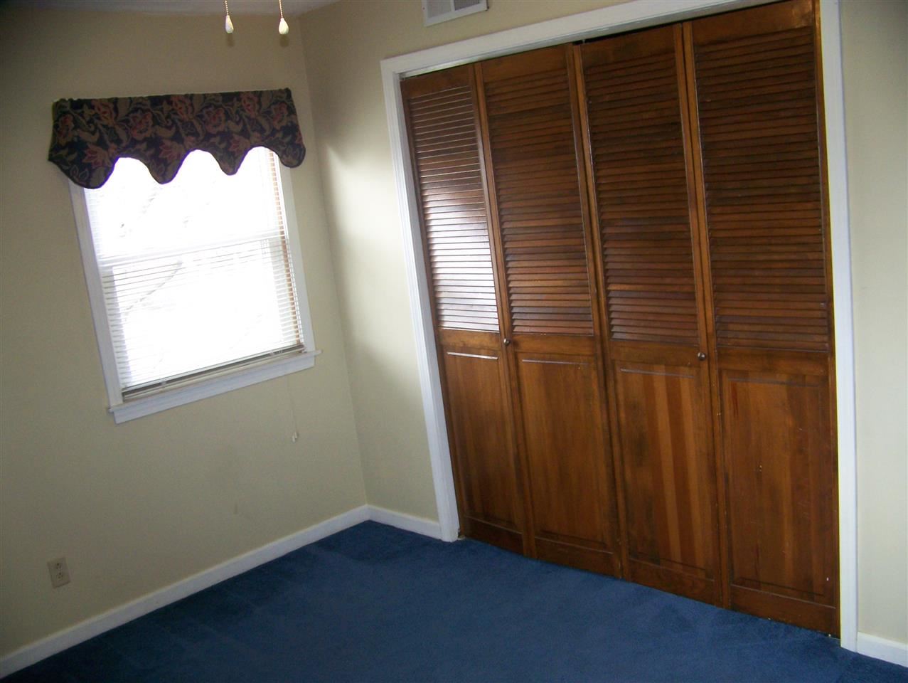 1105 N Park Ave, Marion, IN 46952 photo 10