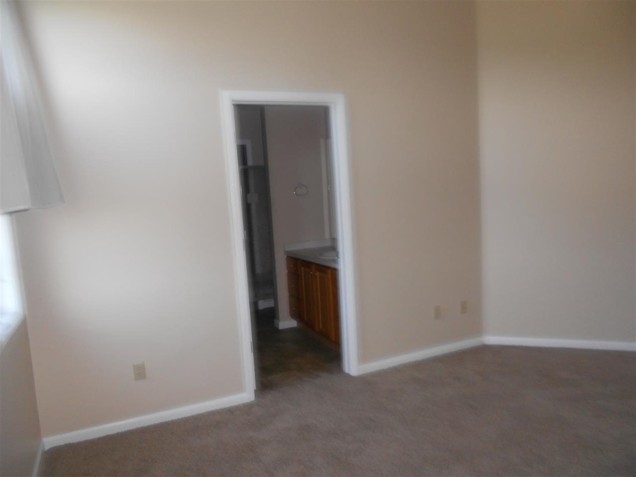 2322 Sterling Ct, Goshen, IN 46526 photo 17