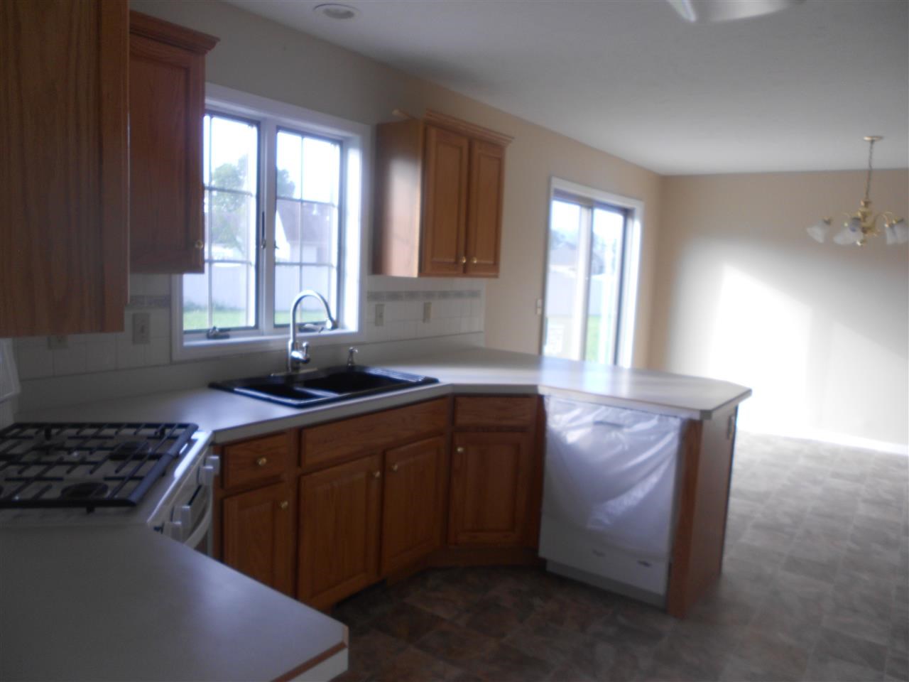 2322 Sterling Ct, Goshen, IN 46526 photo 5