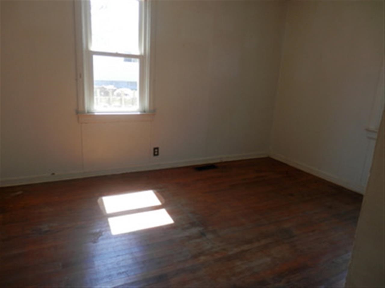 1411 Washington St, Tell City, IN 47586 photo 7