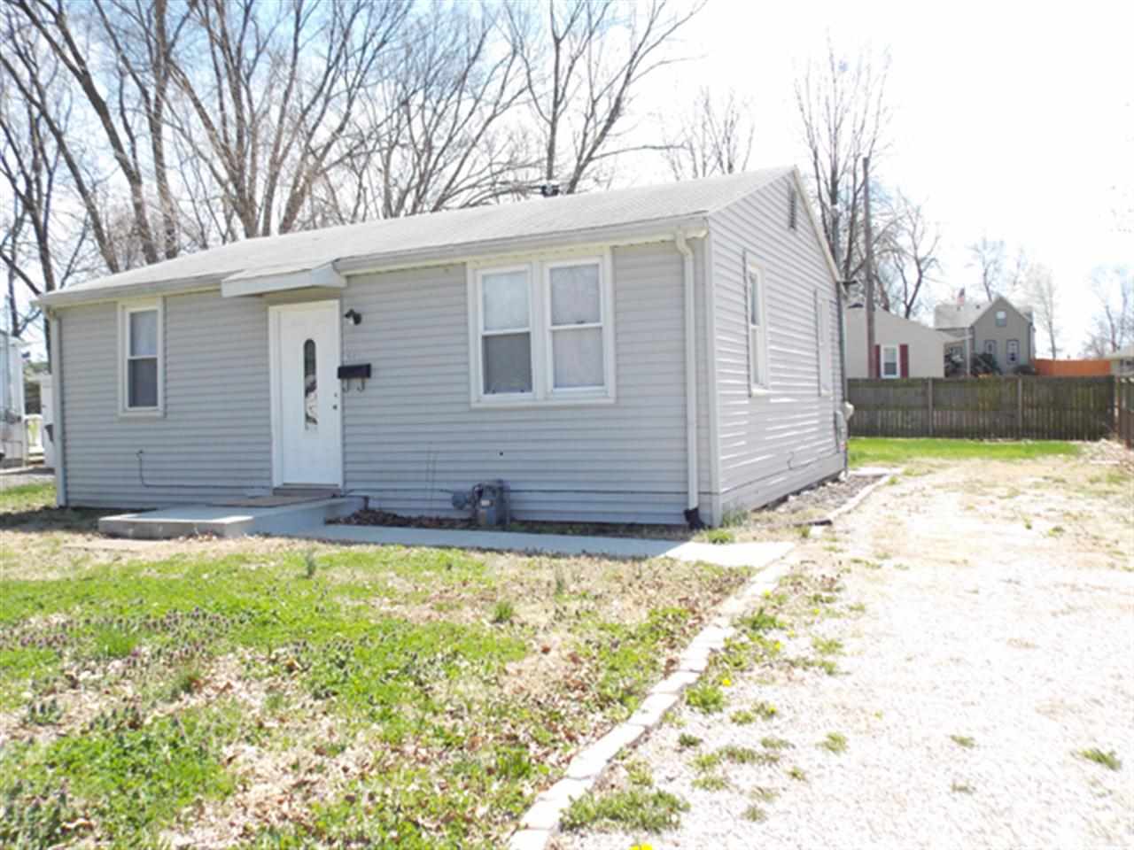 1601 Rheinhardt Ave, Evansville, IN 47714 photo 10