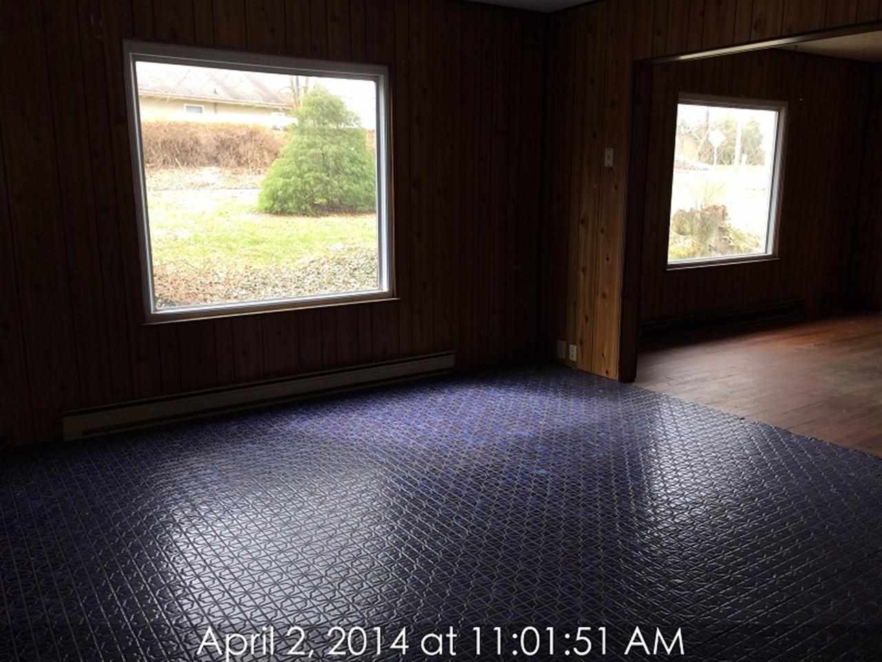 2443 E Seven Lakes Rd, Winslow, IN 47598 photo 8