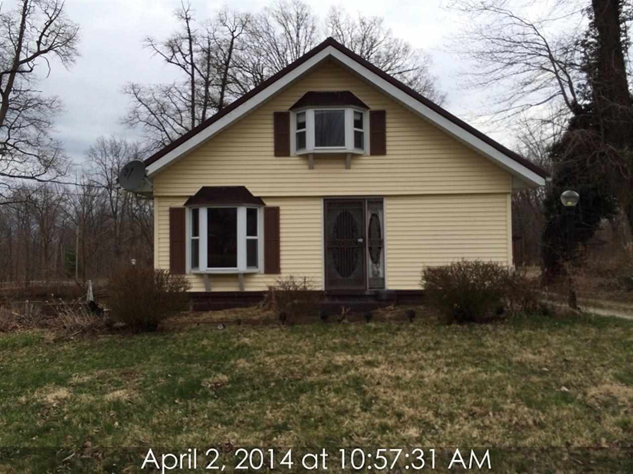 2443 E Seven Lakes Rd, Winslow, IN 47598 photo 1