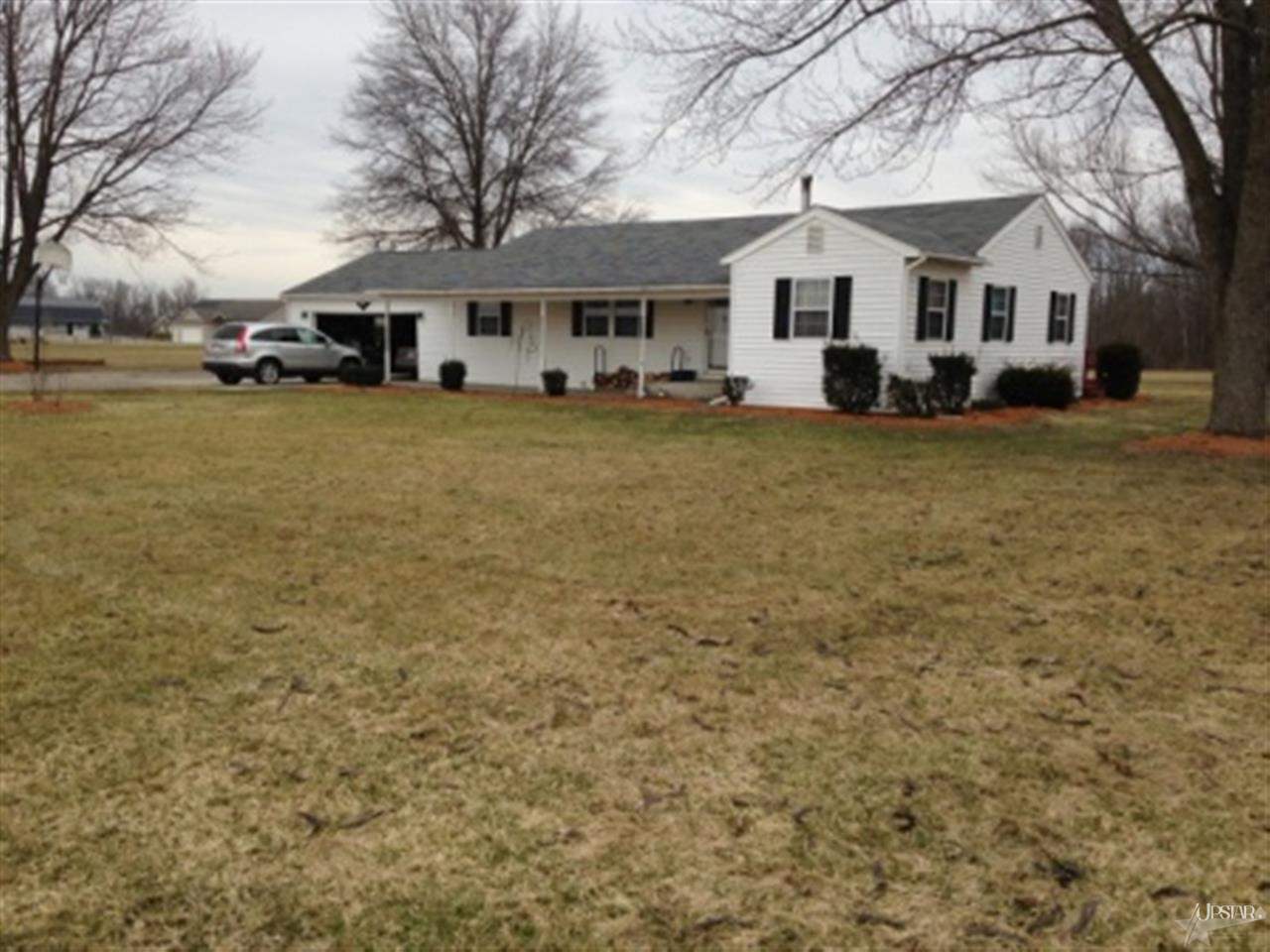 21708 Notestine Rd, Woodburn, IN 46797 photo 1