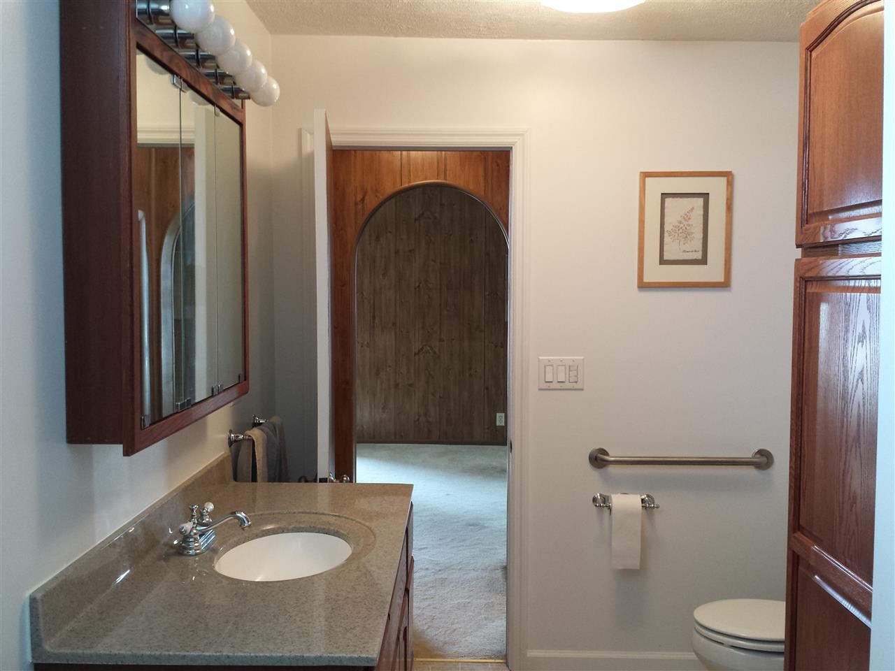209 S Walnut St, Fairmount, IN 46928 photo 11