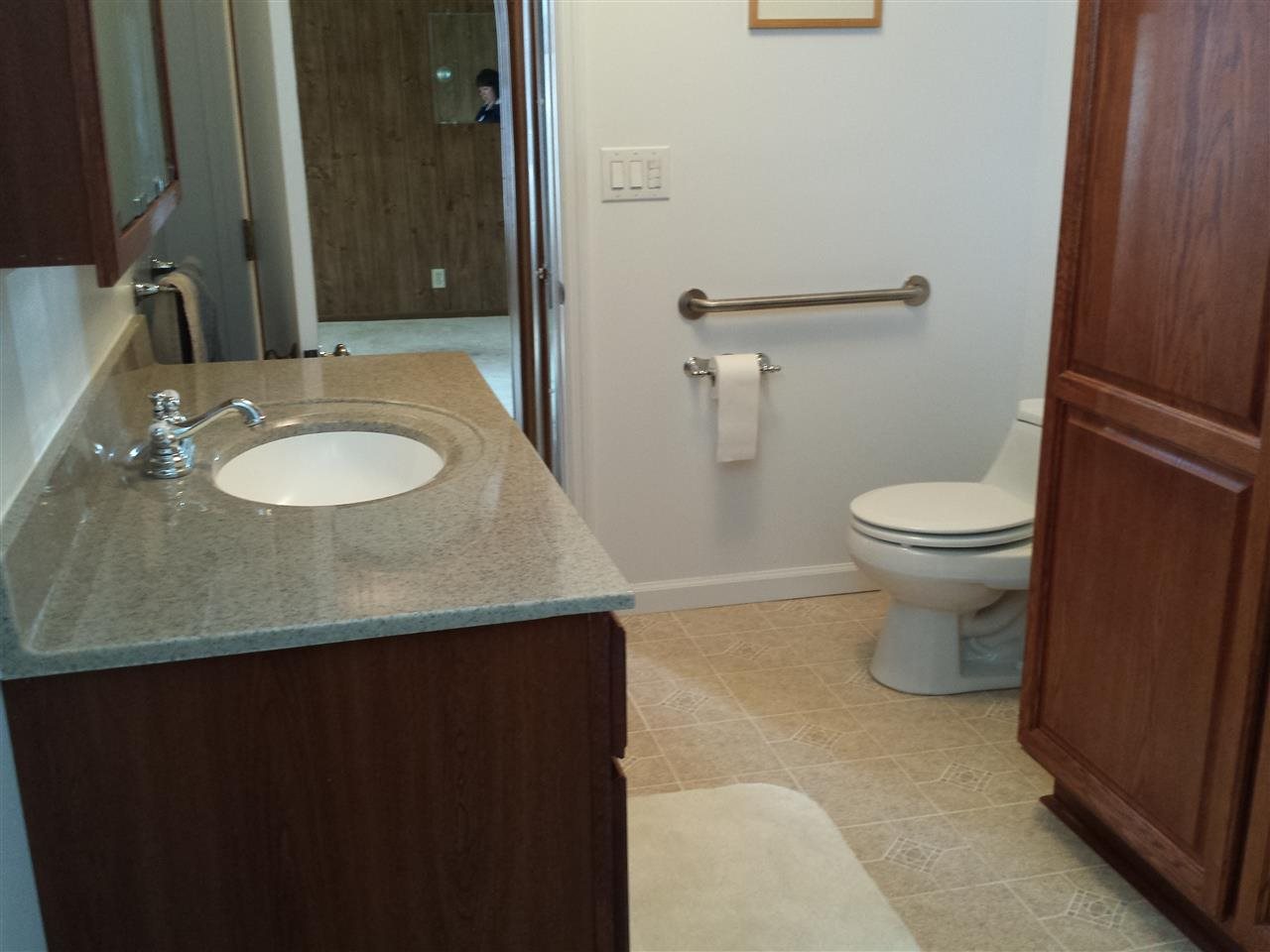 209 S Walnut St, Fairmount, IN 46928 photo 10