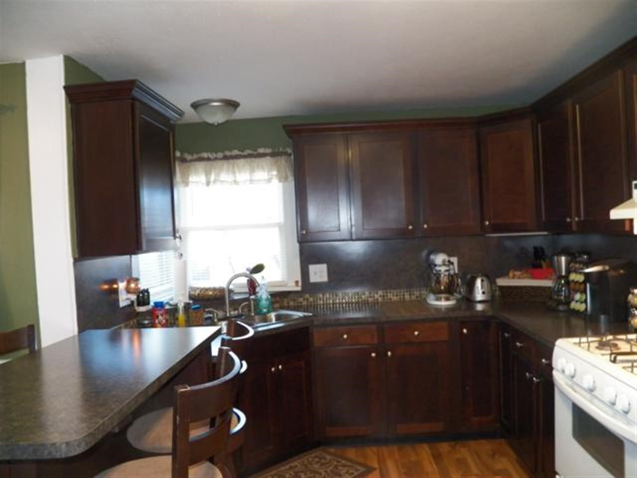 301 E Warren St, Middlebury, IN 46540 photo 6