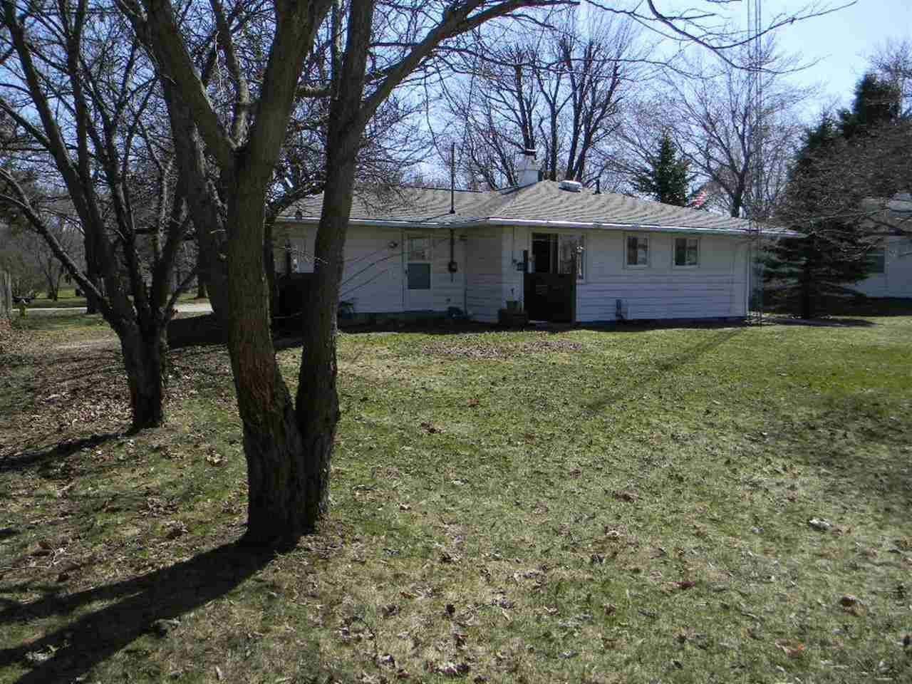 745 Pleasant Ln, Lagrange, IN 46761 photo 6