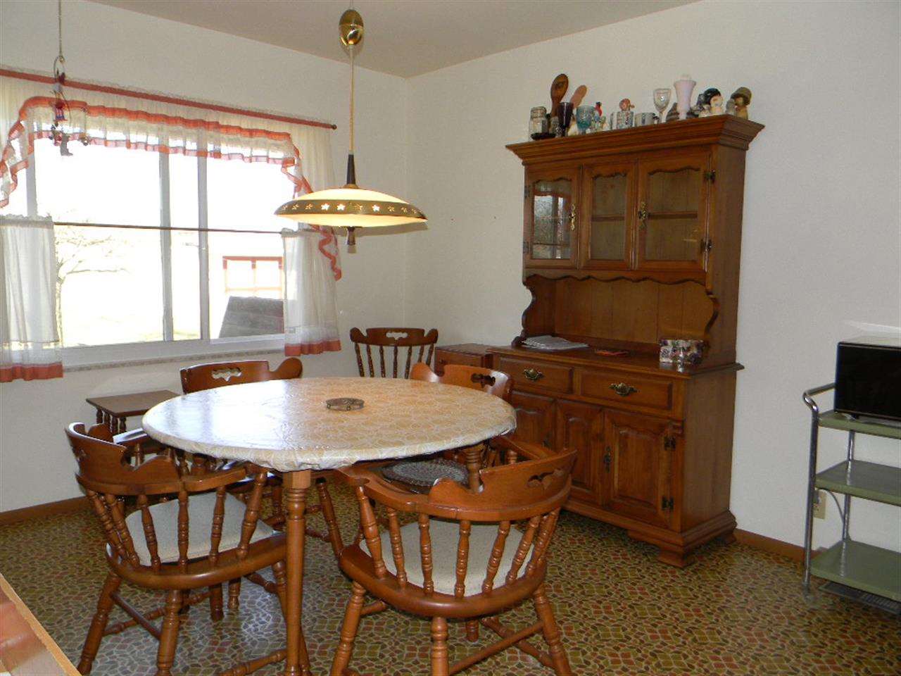 745 Pleasant Ln, Lagrange, IN 46761 photo 8