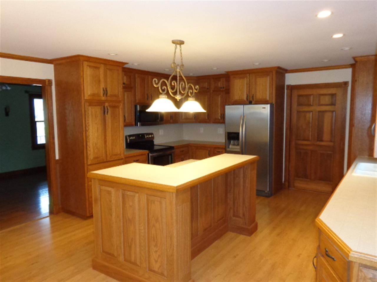 7144 Russell Pl, Chandler, IN 47610 photo 3