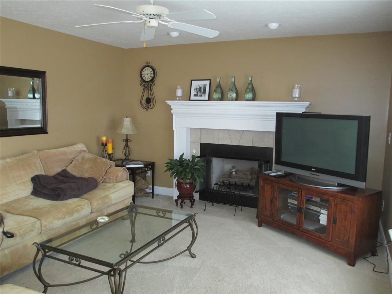 3906 E Stonegate Ct, Bloomington, IN 47401 photo 3