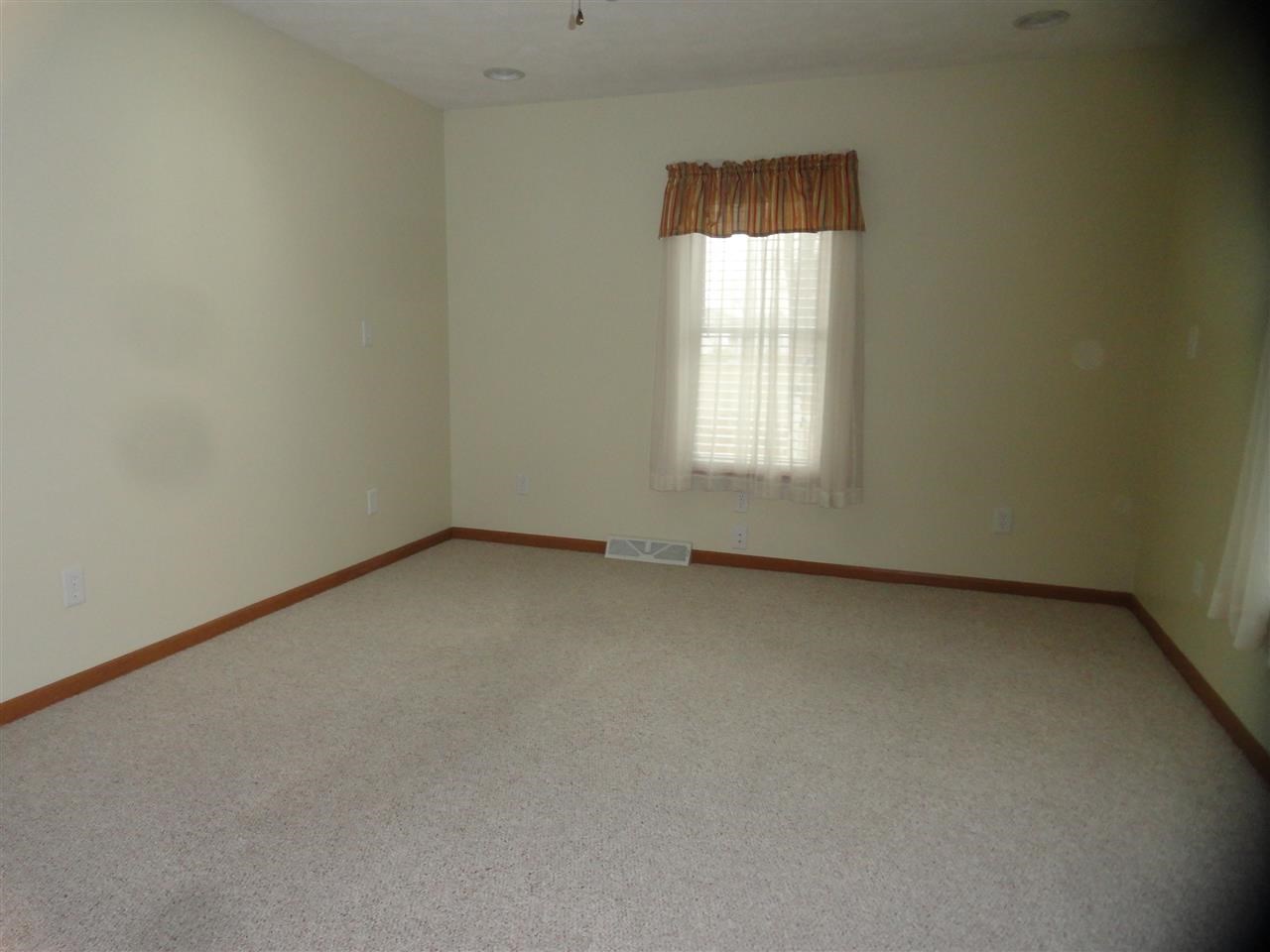 30690 Woodsprings Dr, Granger, IN 46530 photo 9