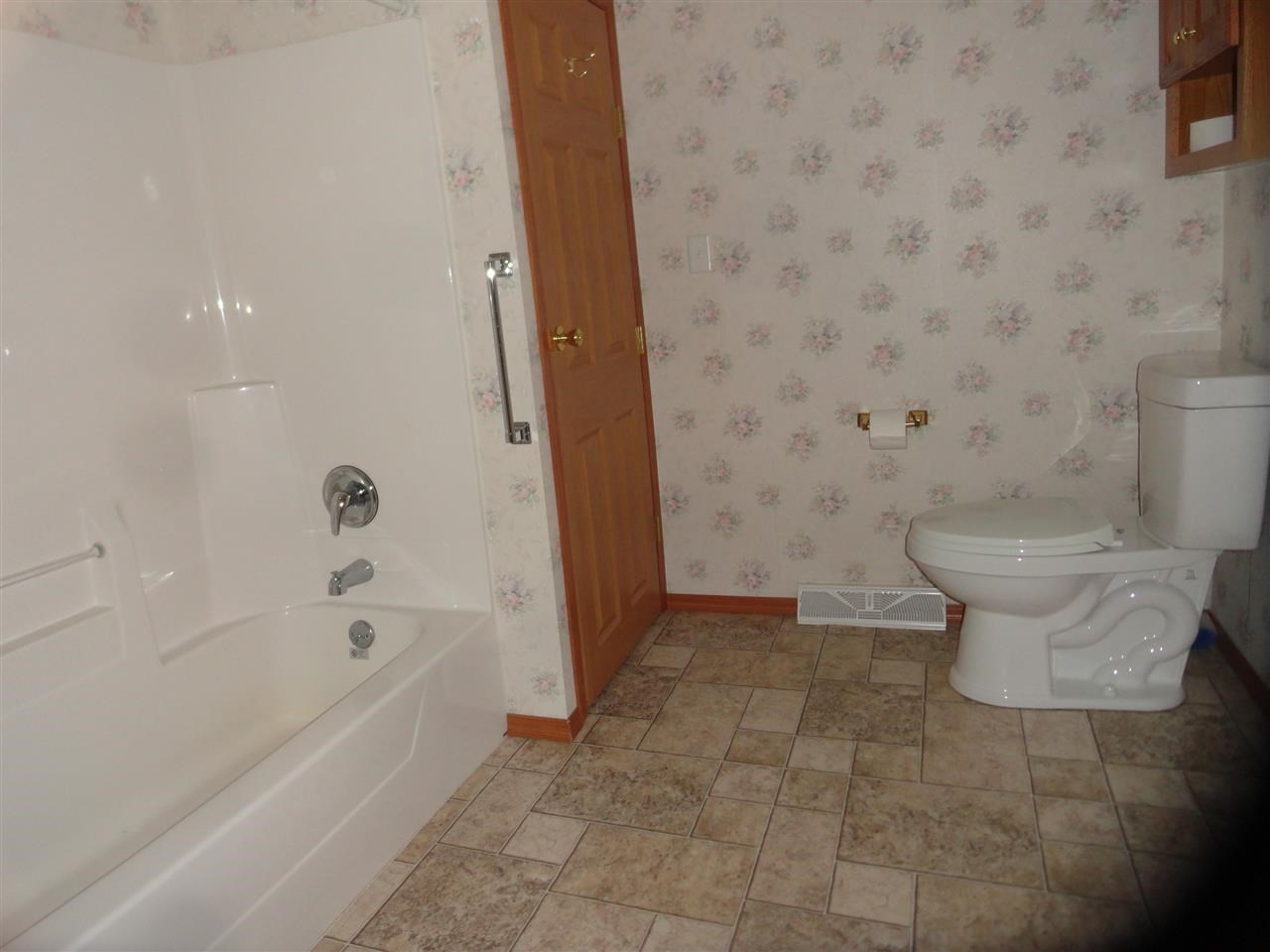 30690 Woodsprings Dr, Granger, IN 46530 photo 13
