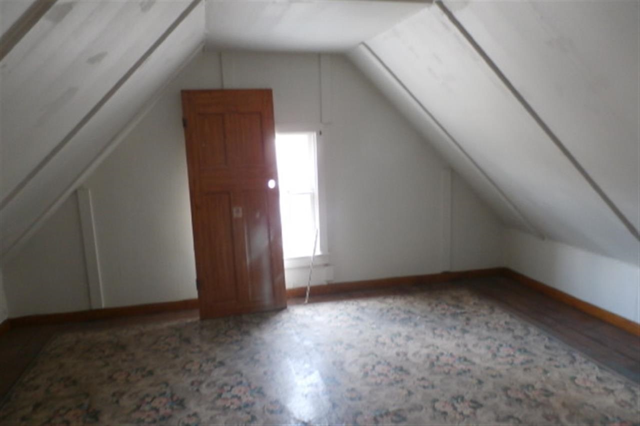 516 E Virginia St, Evansville, IN 47712 photo 10