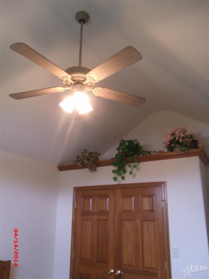520 Cricketeer Ct, Bluffton, IN 46714 photo 15