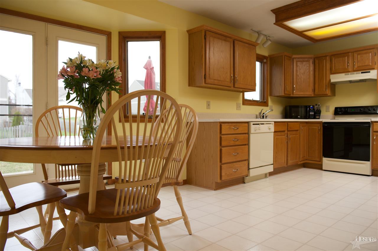 14734 Firethorne Path, Fort Wayne, IN 46814 photo 14