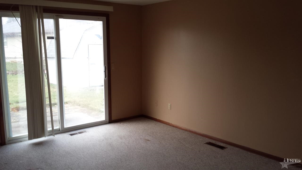 6418 Bellefield Dr, Fort Wayne, IN 46835 photo 8