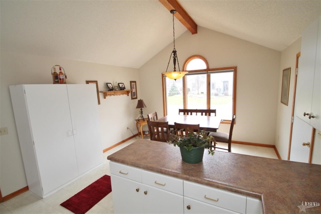 10302 Copper Tree Pl, Fort Wayne, IN 46804 photo 13
