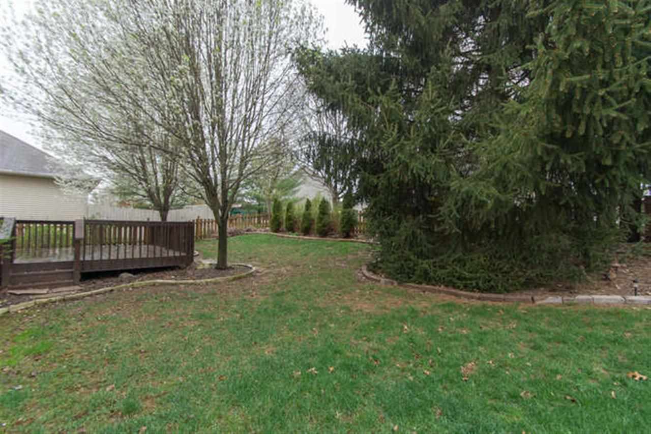 3404 S Claybridge Dr, Bloomington, IN 47401 photo 28