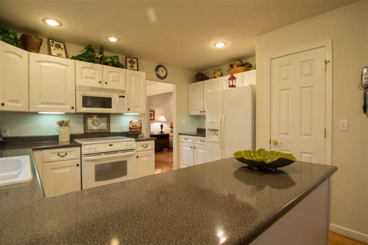 3404 S Claybridge Dr, Bloomington, IN 47401 photo 9