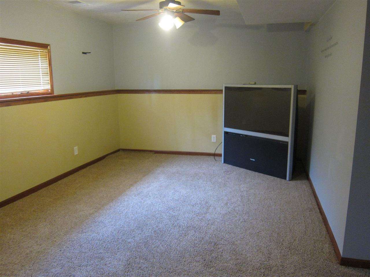 17714 Hartman St, South Bend, IN 46614 photo 15