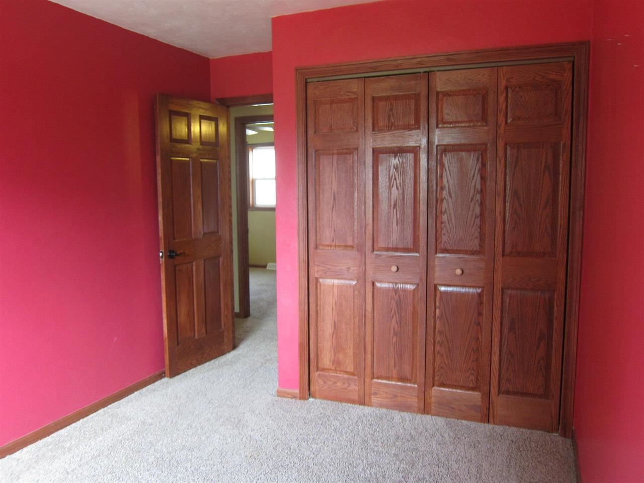 17714 Hartman St, South Bend, IN 46614 photo 13