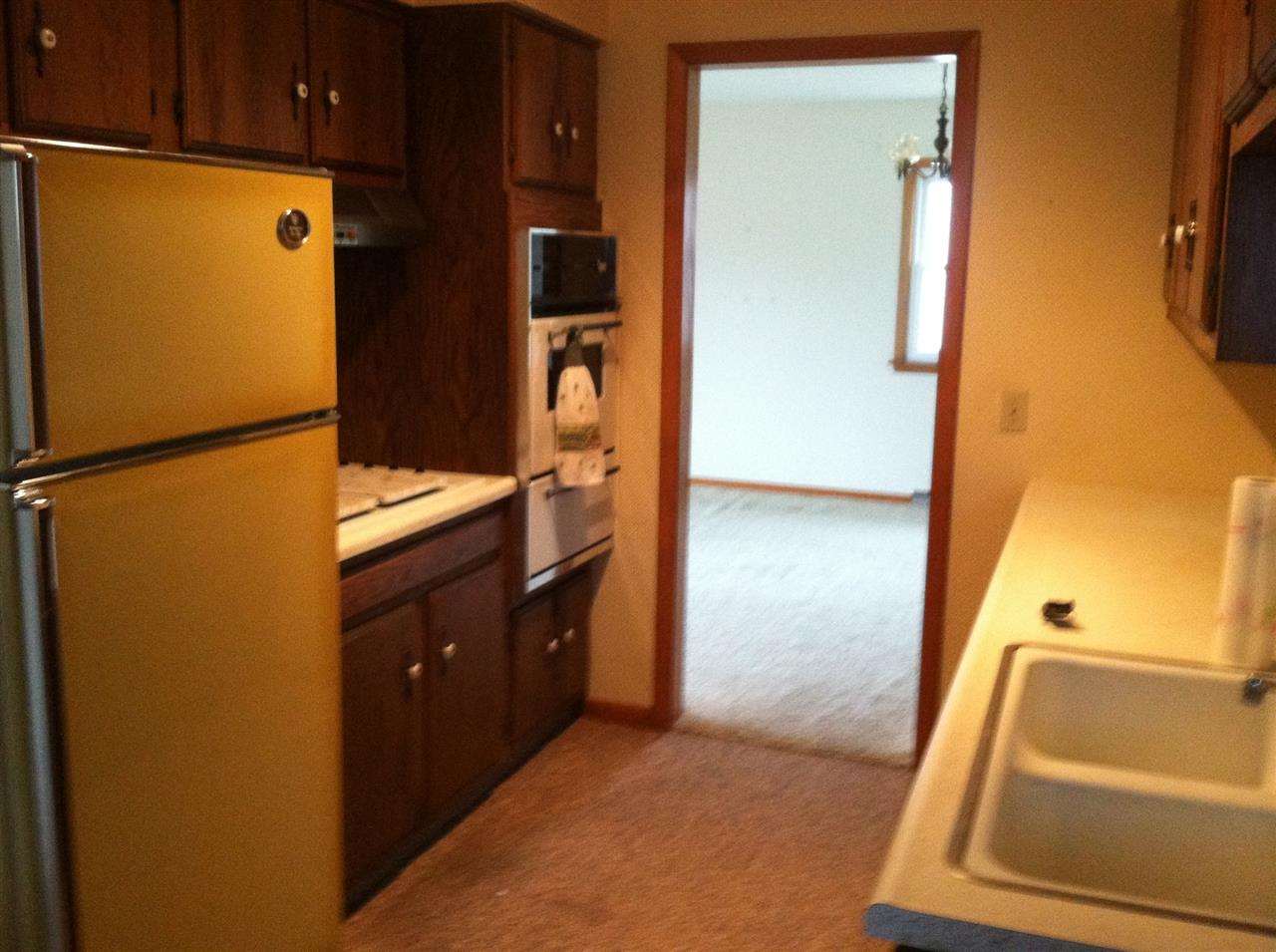 2205 Brookview Dr, Warsaw, IN 46580 photo 4