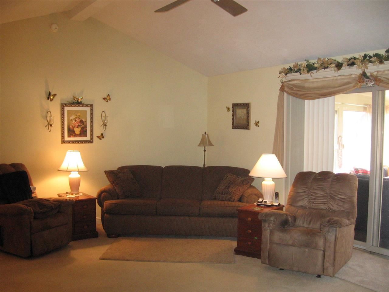 1110 Sycamore Ct, Auburn, IN 46706 photo 3