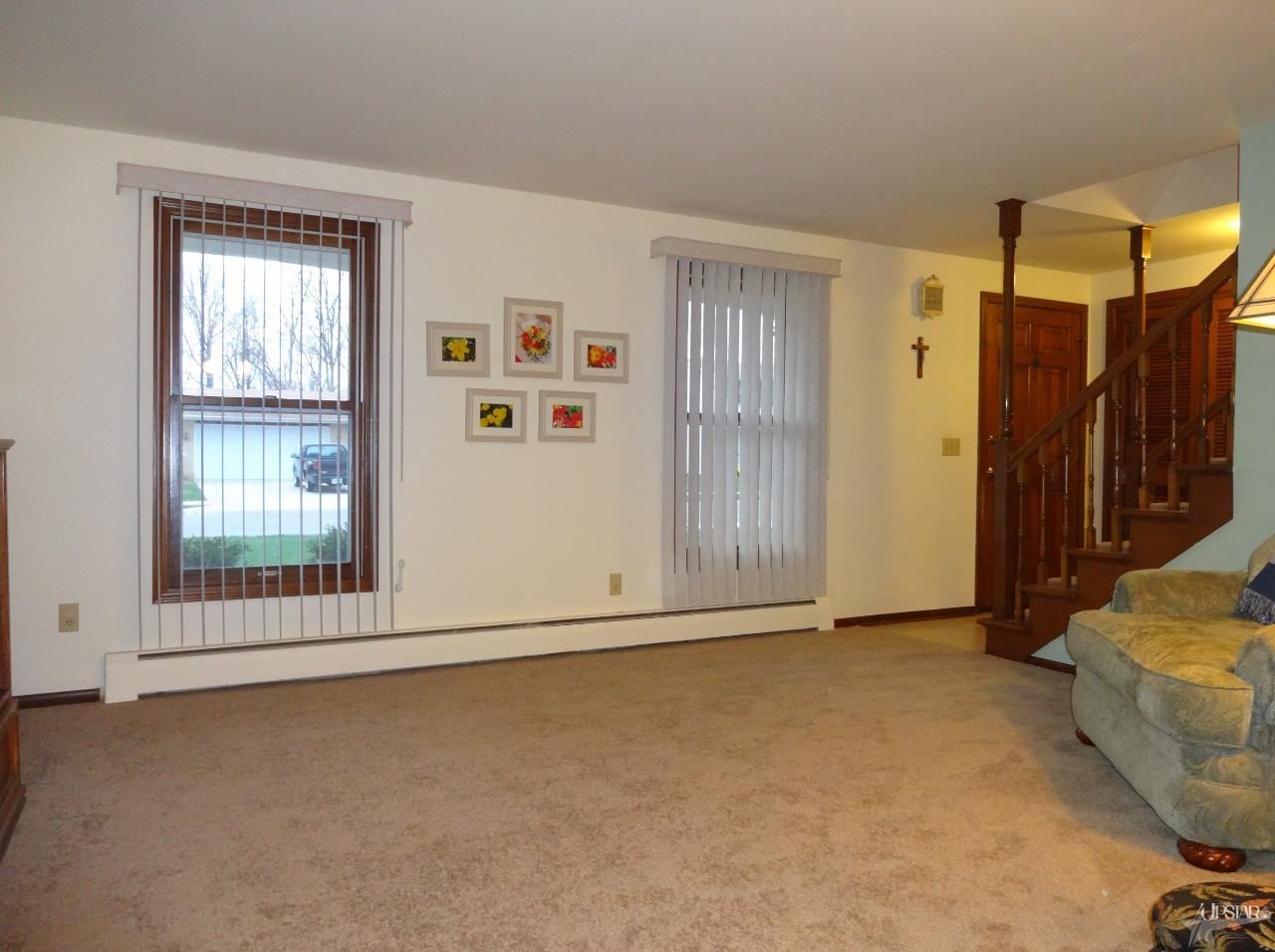 6911 Embers Ct, Fort Wayne, IN 46815 photo 5