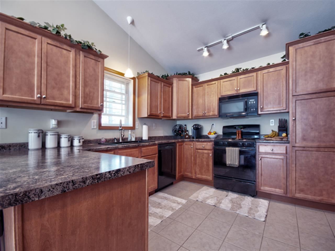 20982 Arcadia Dr, Bristol, IN 46507 photo 14