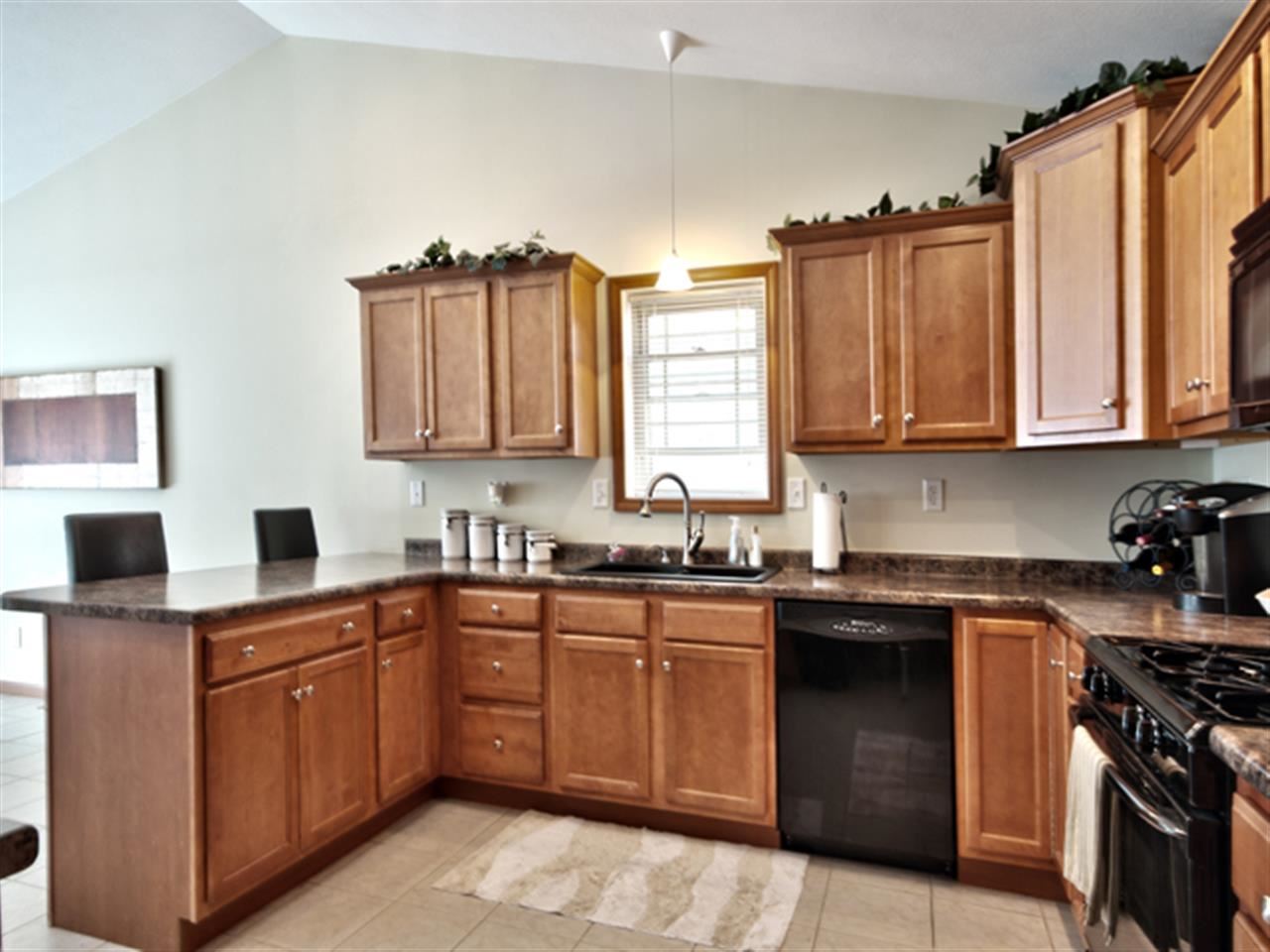 20982 Arcadia Dr, Bristol, IN 46507 photo 12