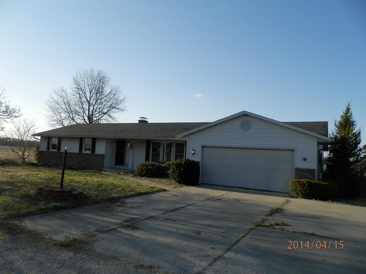 2769 E Kammerer Rd, Kendallville, IN 46755 photo 1