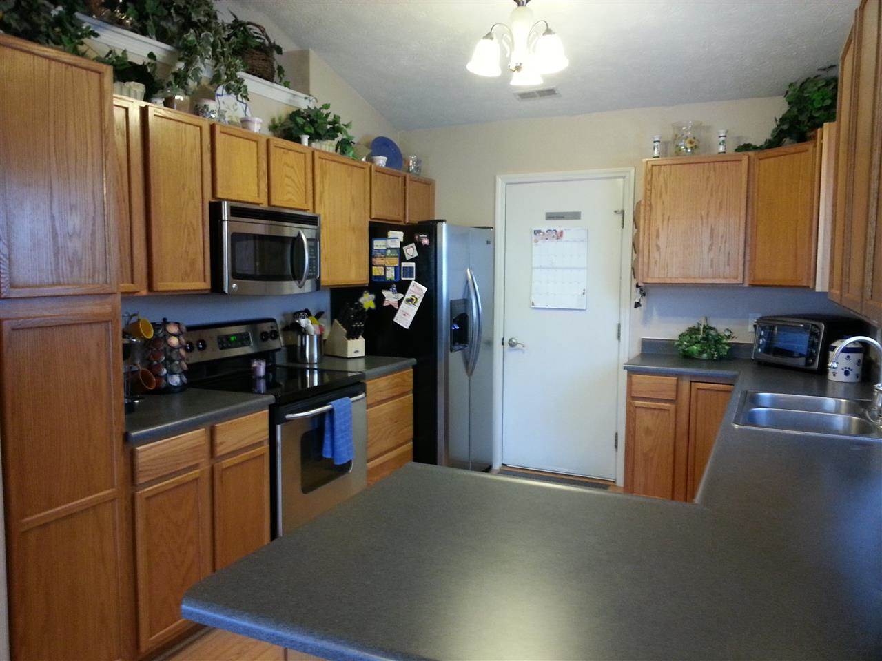 230 Equestrian Dr, Lafayette, IN 47905 photo 3