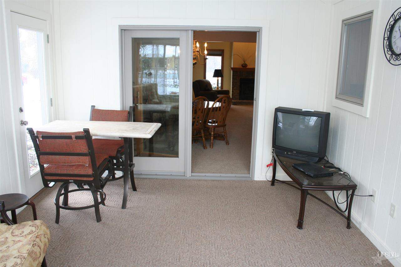 335 NW Passage Trl, Fort Wayne, IN 46825 photo 10