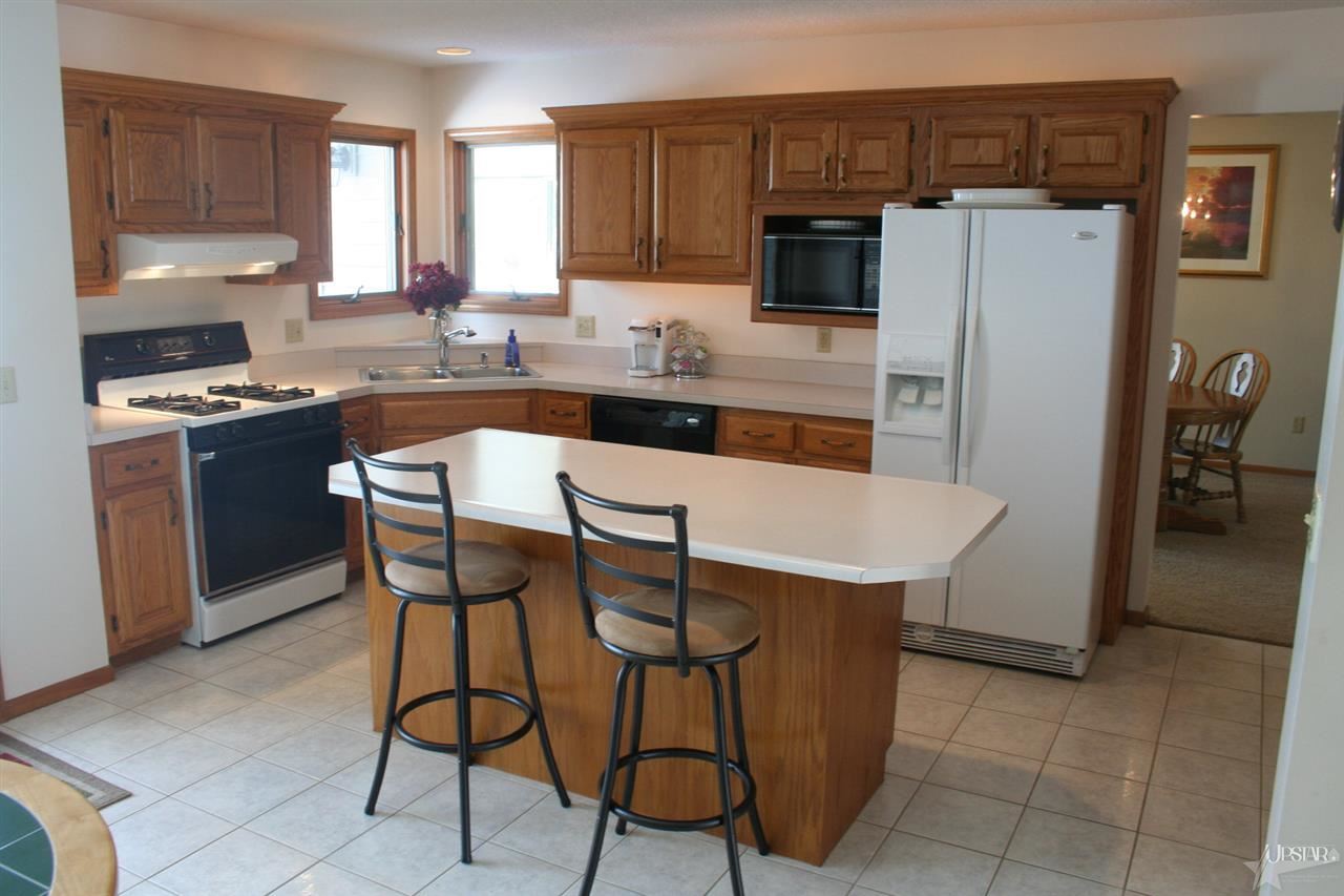 335 NW Passage Trl, Fort Wayne, IN 46825 photo 12