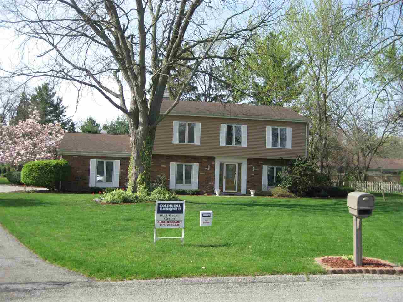 6016 Sutton Pl, South Bend, IN 46614 photo 2