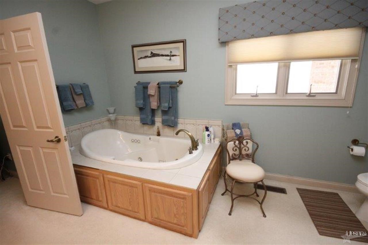 12309 Harvest Bay Dr, Fort Wayne, IN 46845 photo 13